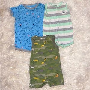 Boys 6-9 month romper onesie set Shark + Camo